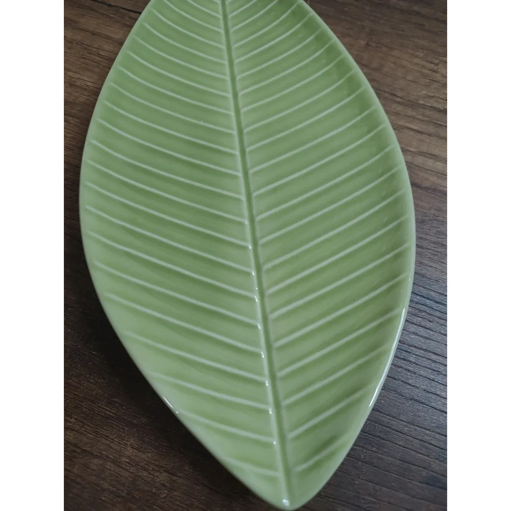Crate & Barrel  Green Leaf Ceramic Serving Dish Green Platter Tray Boho Nature